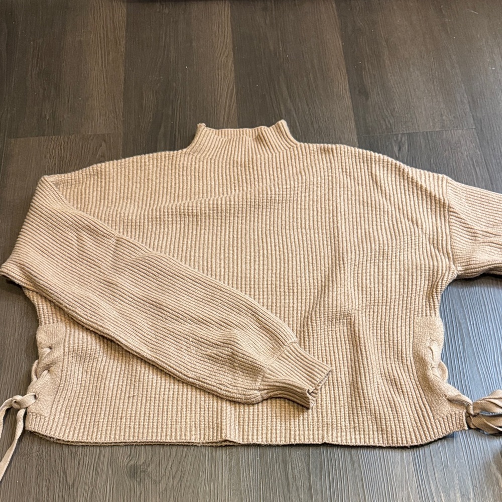 Chelsea & Violet Beige Ribbed Turtleneck Sweater